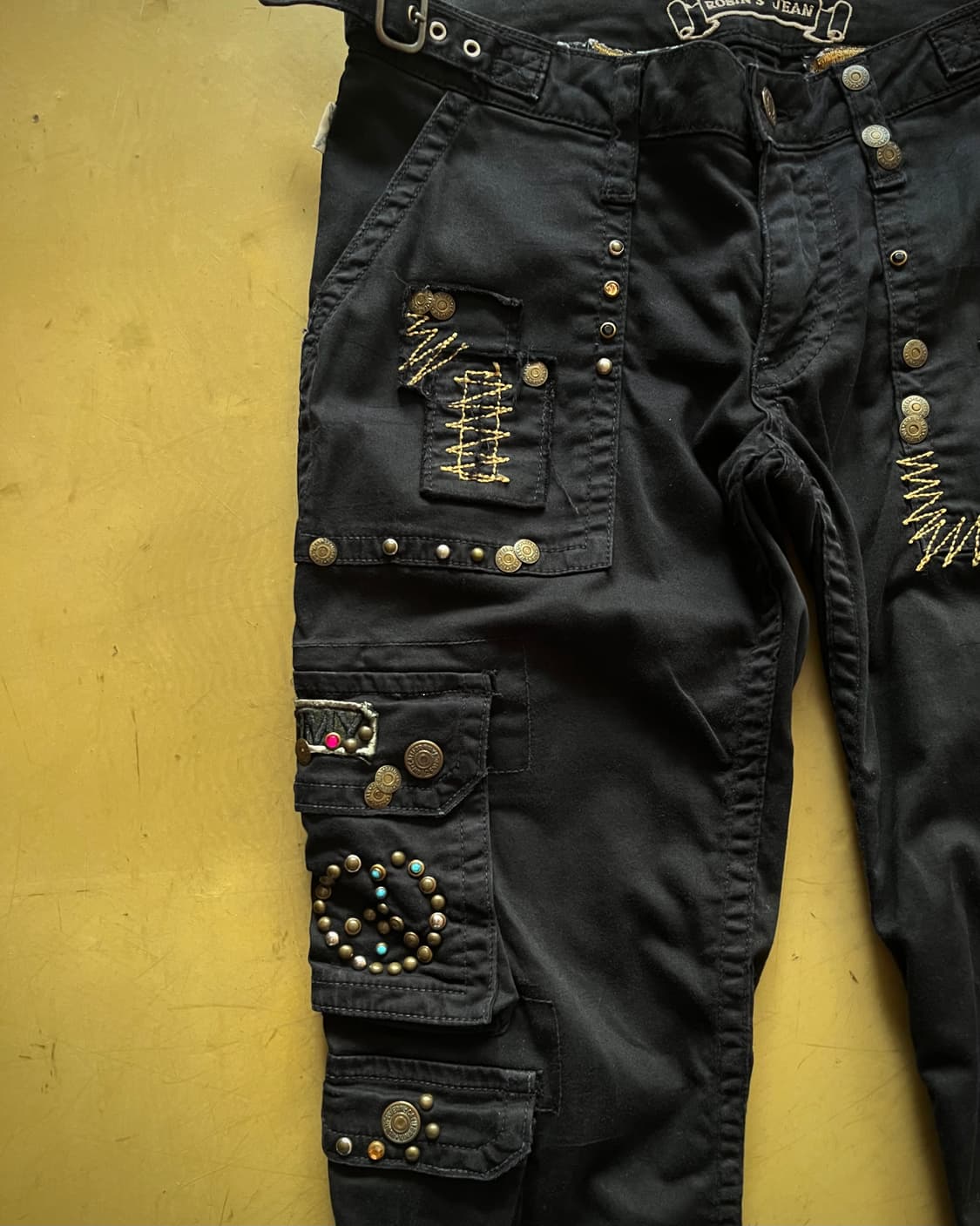 90-00s Robin's Jean Studed Black Cargo 상품이미지4