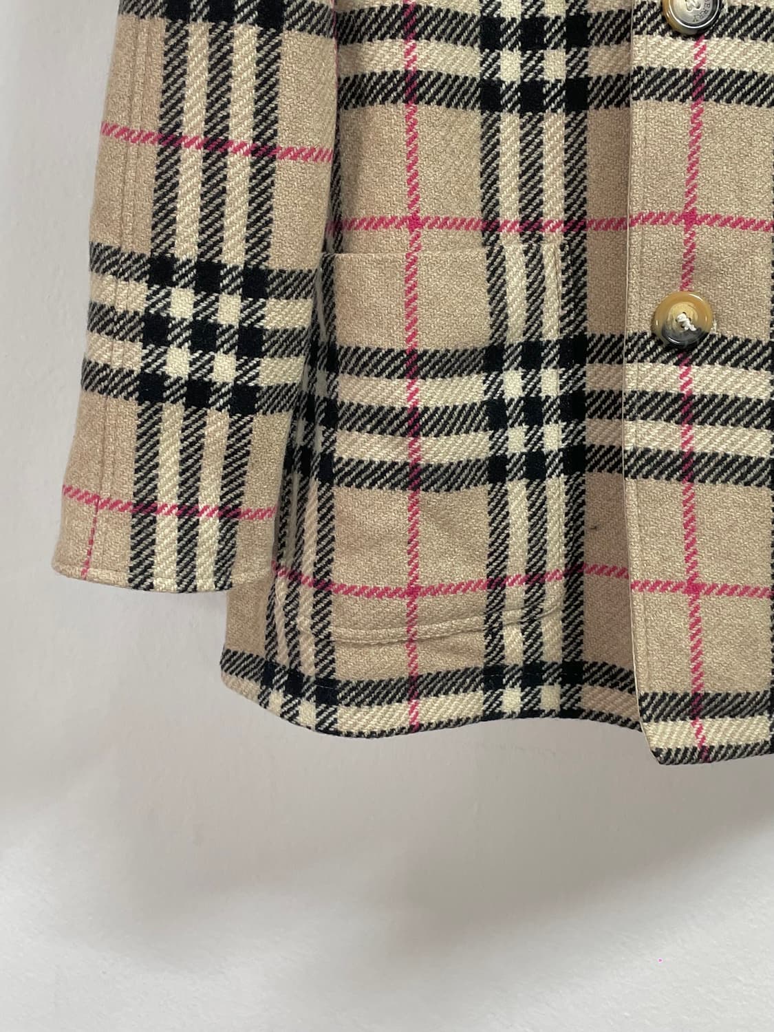 버버리 리버시블 노바체크 하프코트 (on.38)   상품이미지3