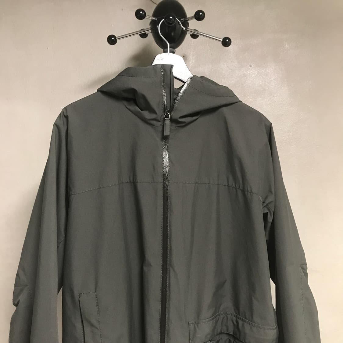 프라다 스포츠 기모 후드 바람막이 자켓 46 상품이미지2