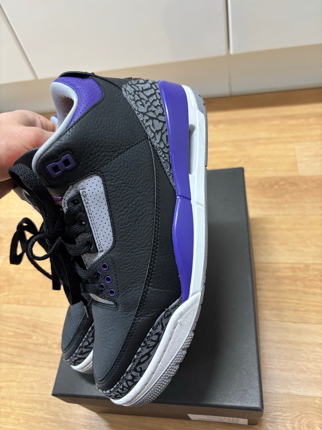 조던3 레트로 코트 퍼플 260 판매합니다 상품이미지4