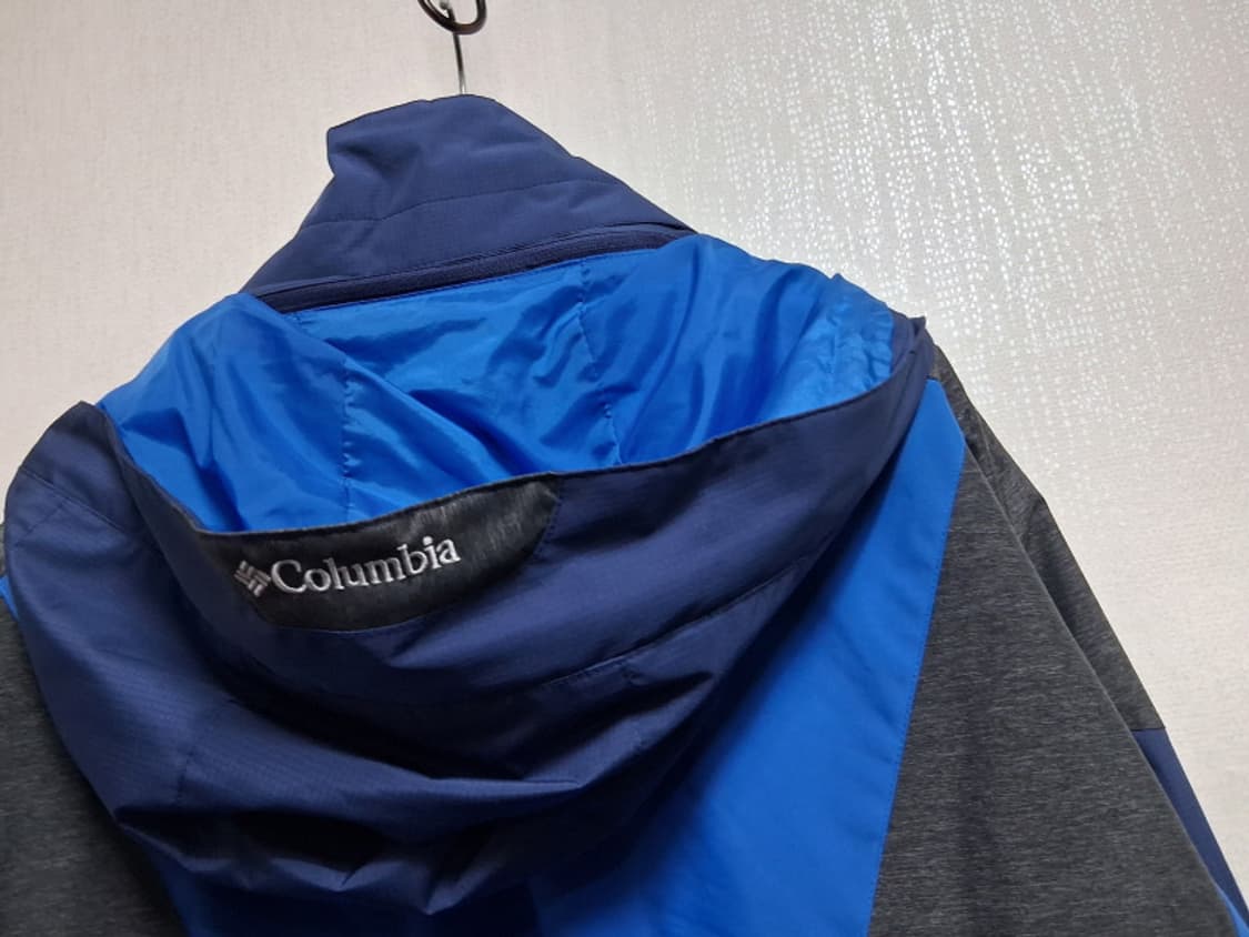컬럼비아 아웃도어 바람막이점퍼 남성110 최고의컨디션 
국내 컬럼비아 
 상품이미지6