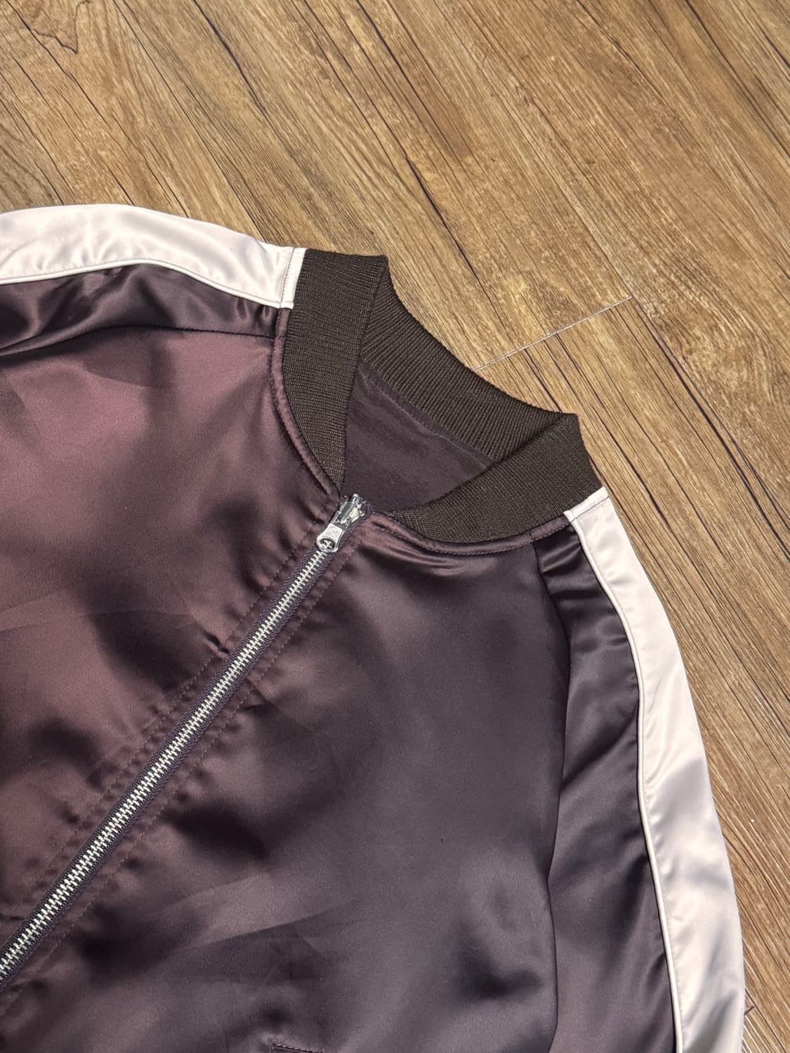 치크 다크 브라운 리버시블 봄버 자켓 상품이미지4