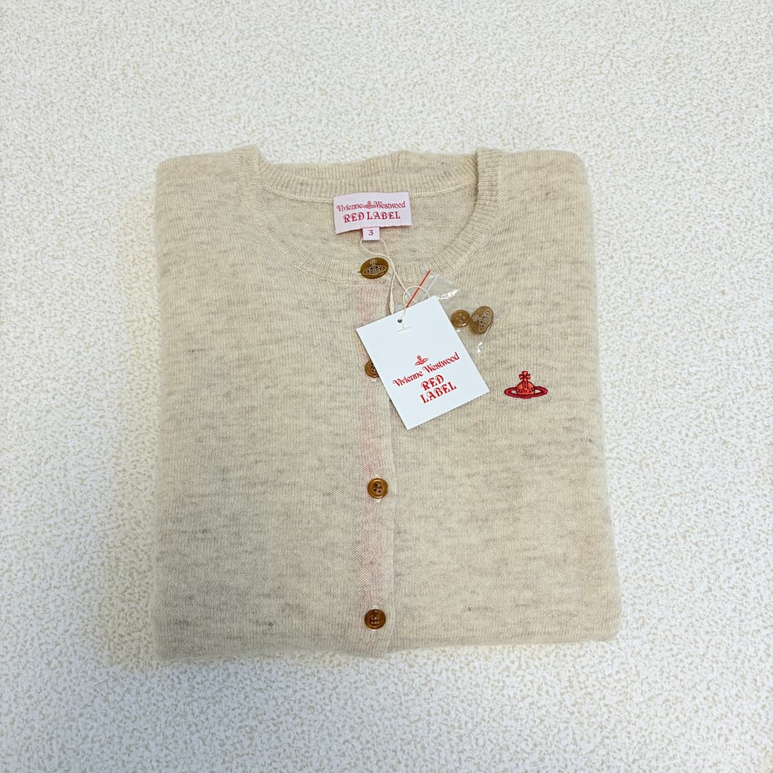 비비안웨스트우드 울 가디건 오트밀 상품이미지1