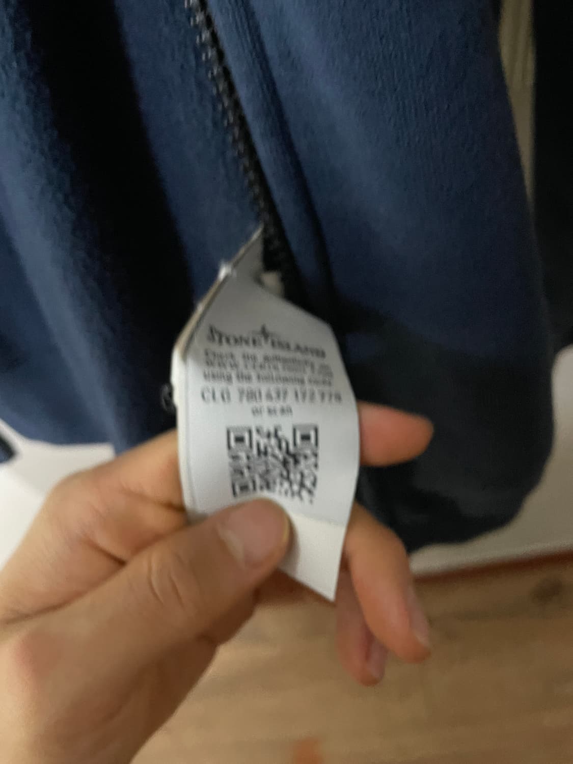 스톤아일랜드 집업 상품이미지3