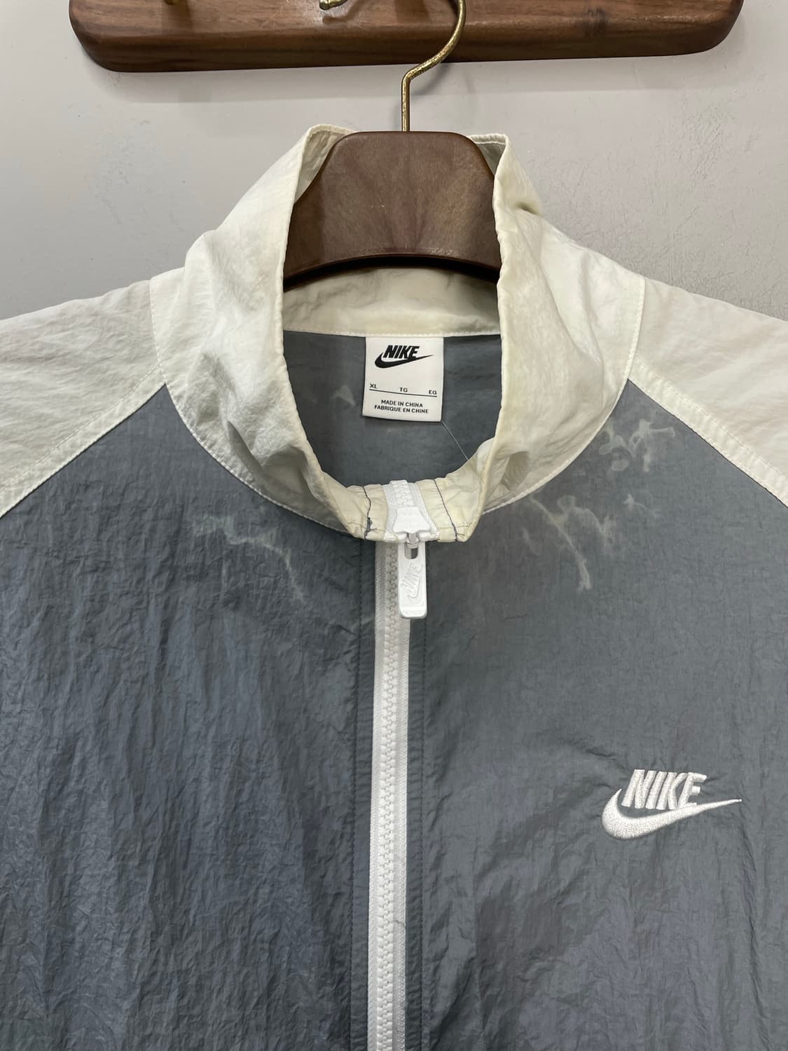 나이키 그레이 블랙 언라인드 프린팅 바람막이 H945 상품이미지6