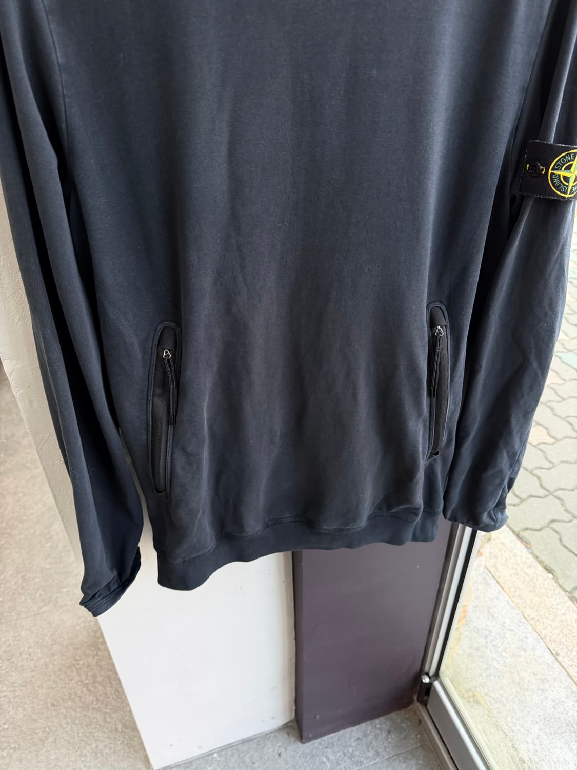 .L/ 스톤아일랜드 2-Pocket 와펜 슬리브 맨투맨 상품이미지4