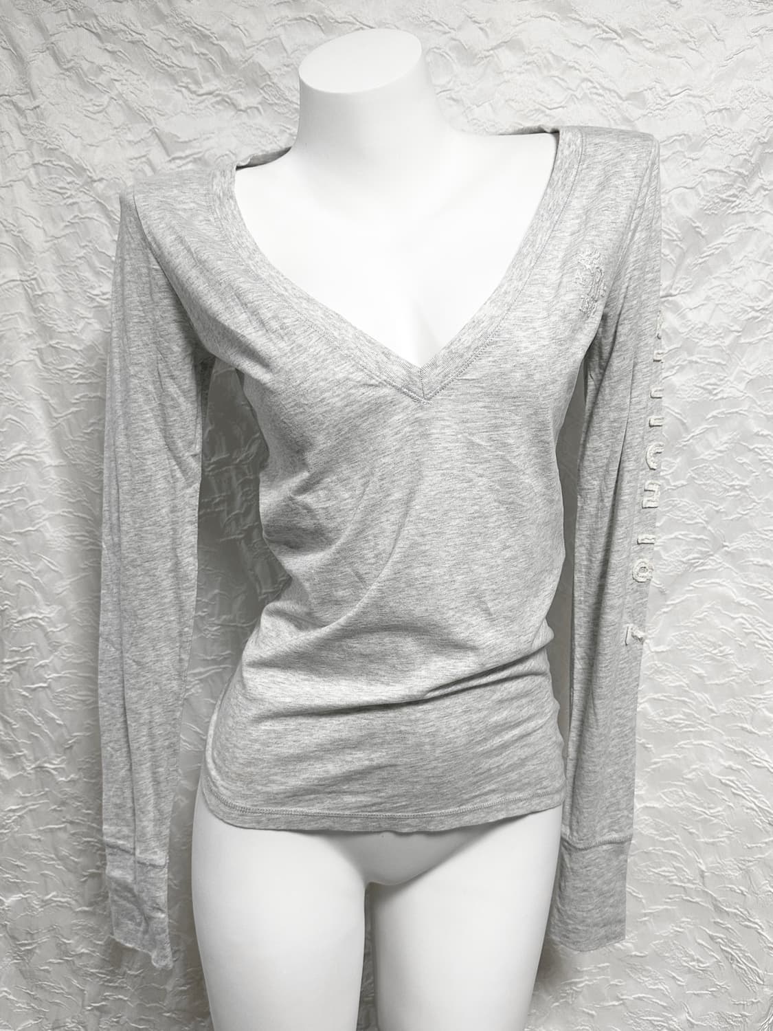 빈티지 아베크롬비 y2k 00s 핀터깔 레터링 롱슬리브 탑 상품이미지2