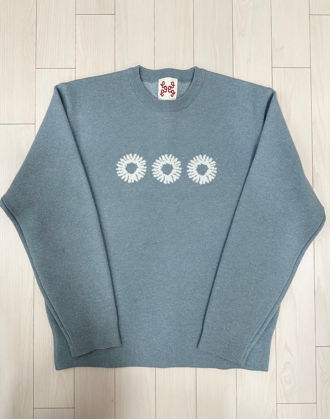 999휴머니티 니트 상품이미지1