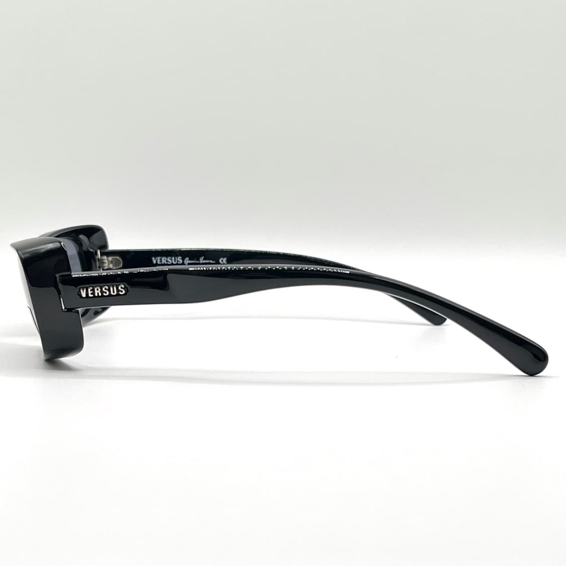 VERSUS 베르수스 사이드쉴드 선글라스 상품이미지3