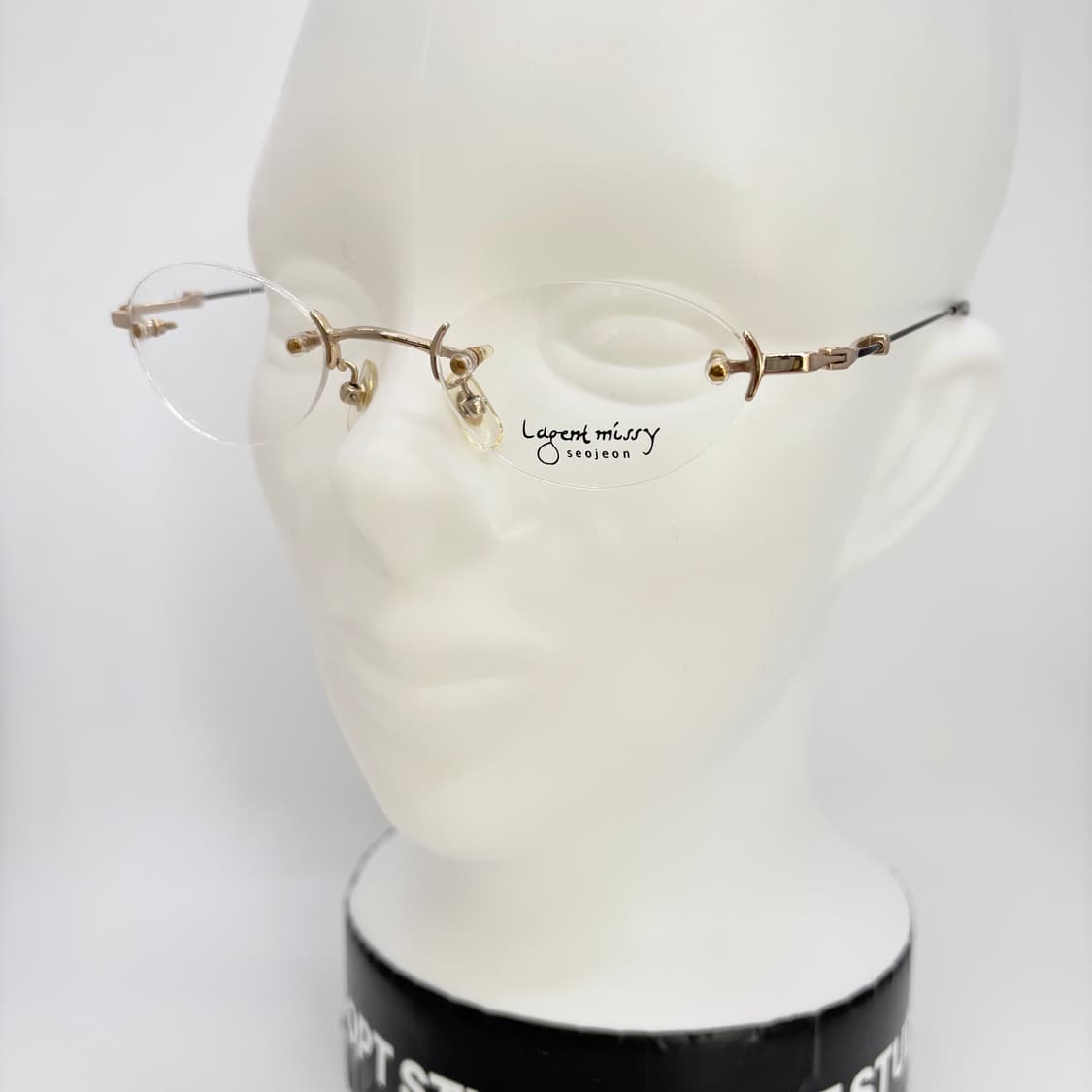 서전 LEGENT 골드 오벌형 무테  상품이미지6