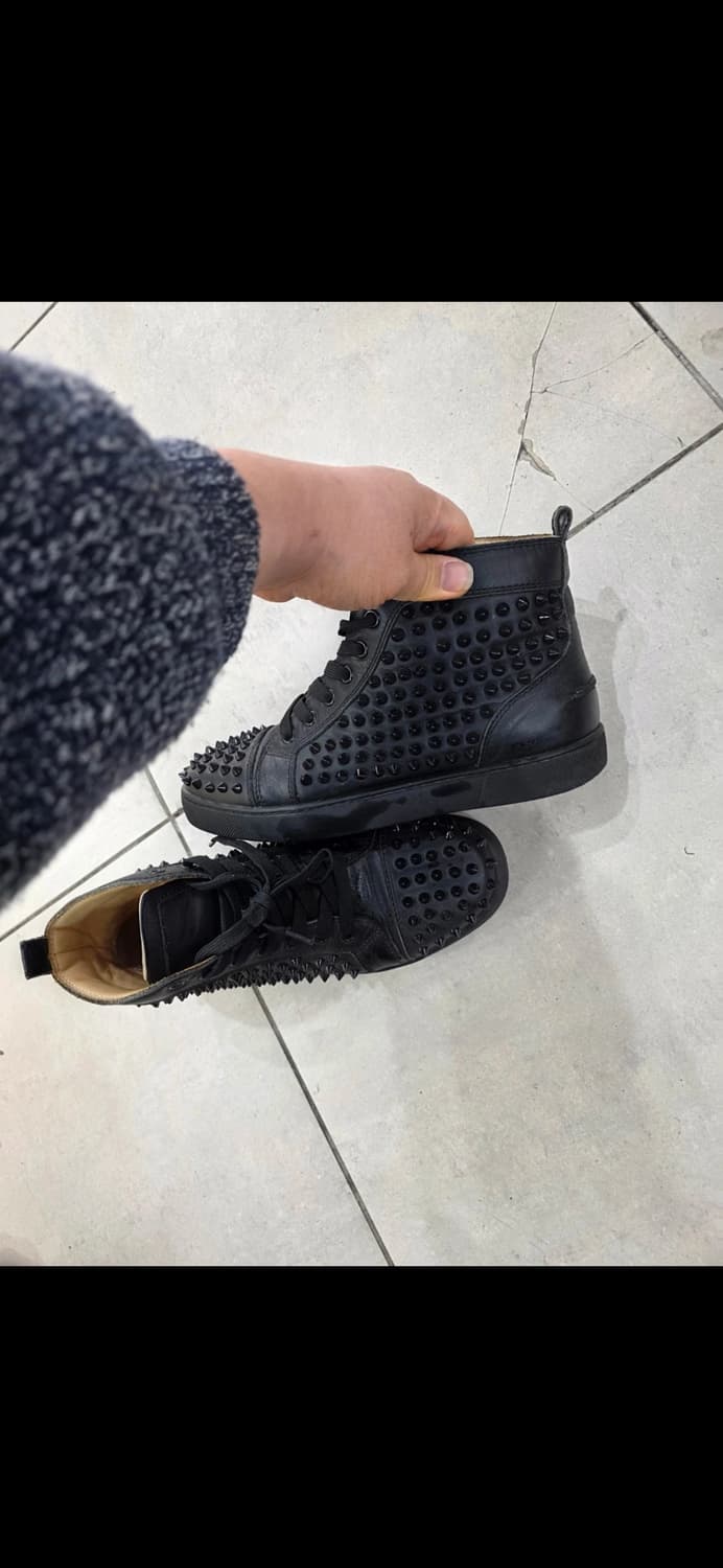 크리스찬 루부탱 블랙 스터드 하이탑 스니커즈 38 상품이미지6