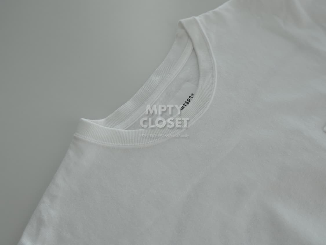 [3] WTAPS 더블탭스 반발티 화이트 241ATDT-CSM24 상품이미지5