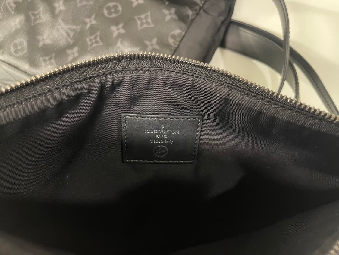 프라그먼트 x 루이비통 카바스 라이트 이클립스 토트백 상품이미지9