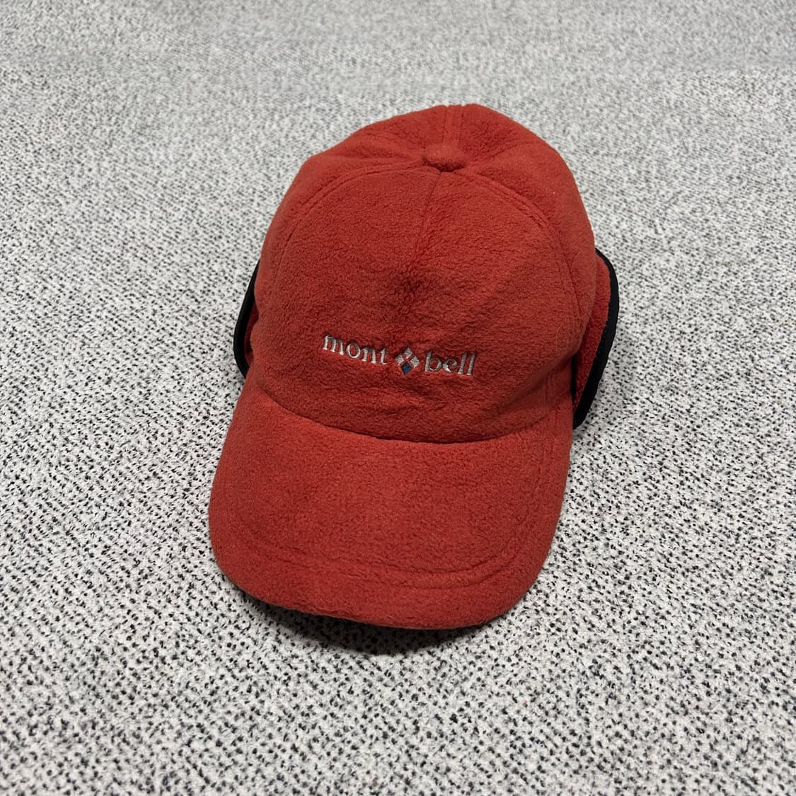 몽벨 이어플랩 상품이미지1