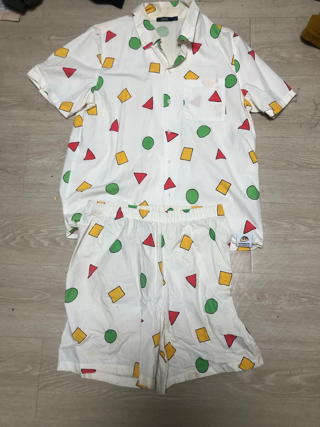 스파오 짱구 파자마 세트 상품이미지1