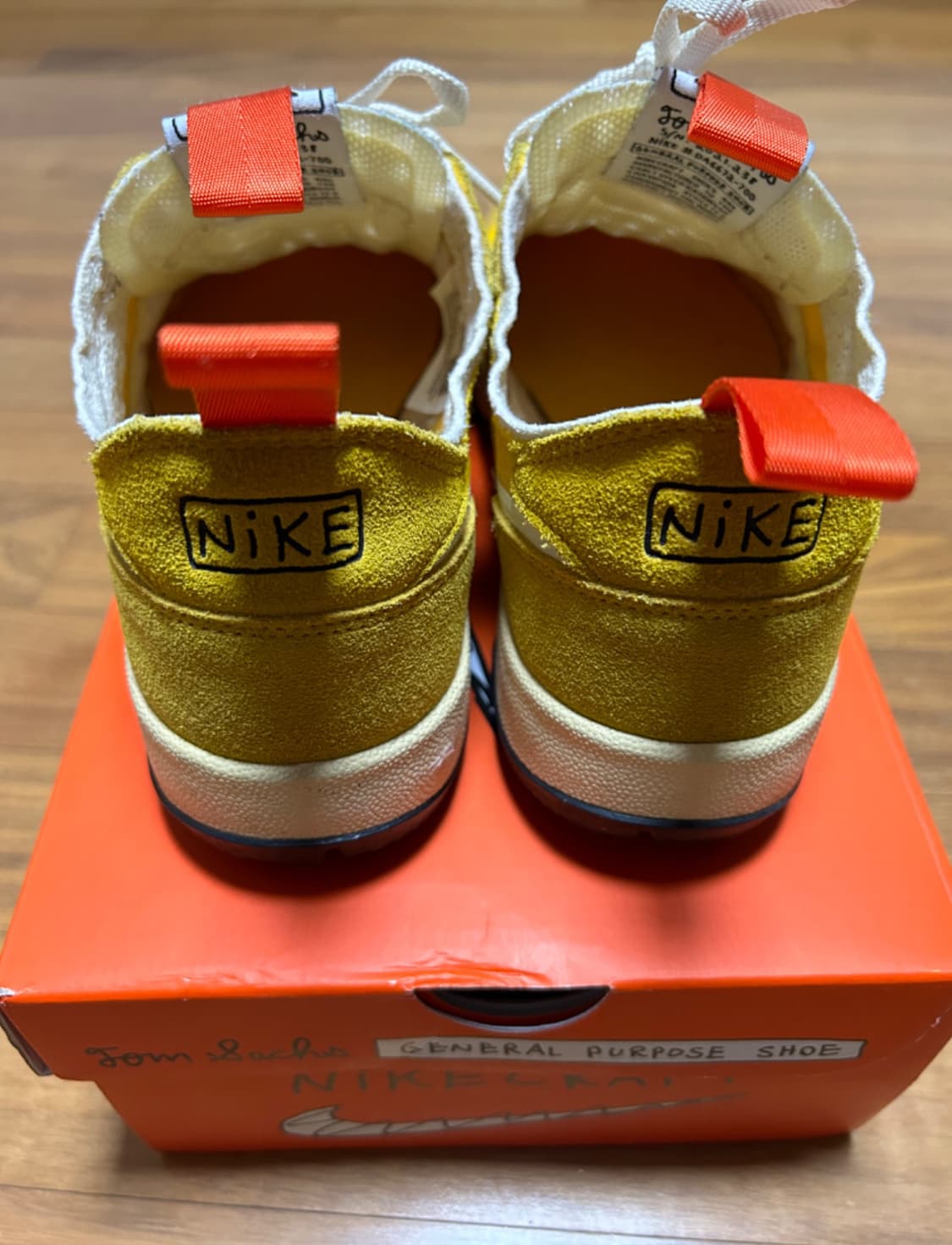 나이키 톰삭스 옐로우 노란색 260사이즈 상품이미지3