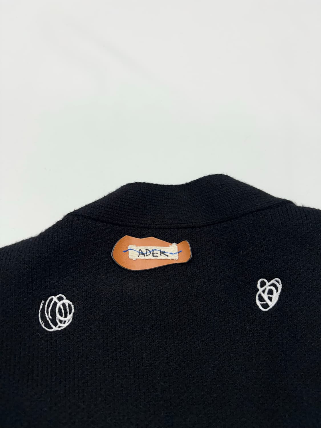Ader 아더에러 엠브로이드 가디건 상품이미지4