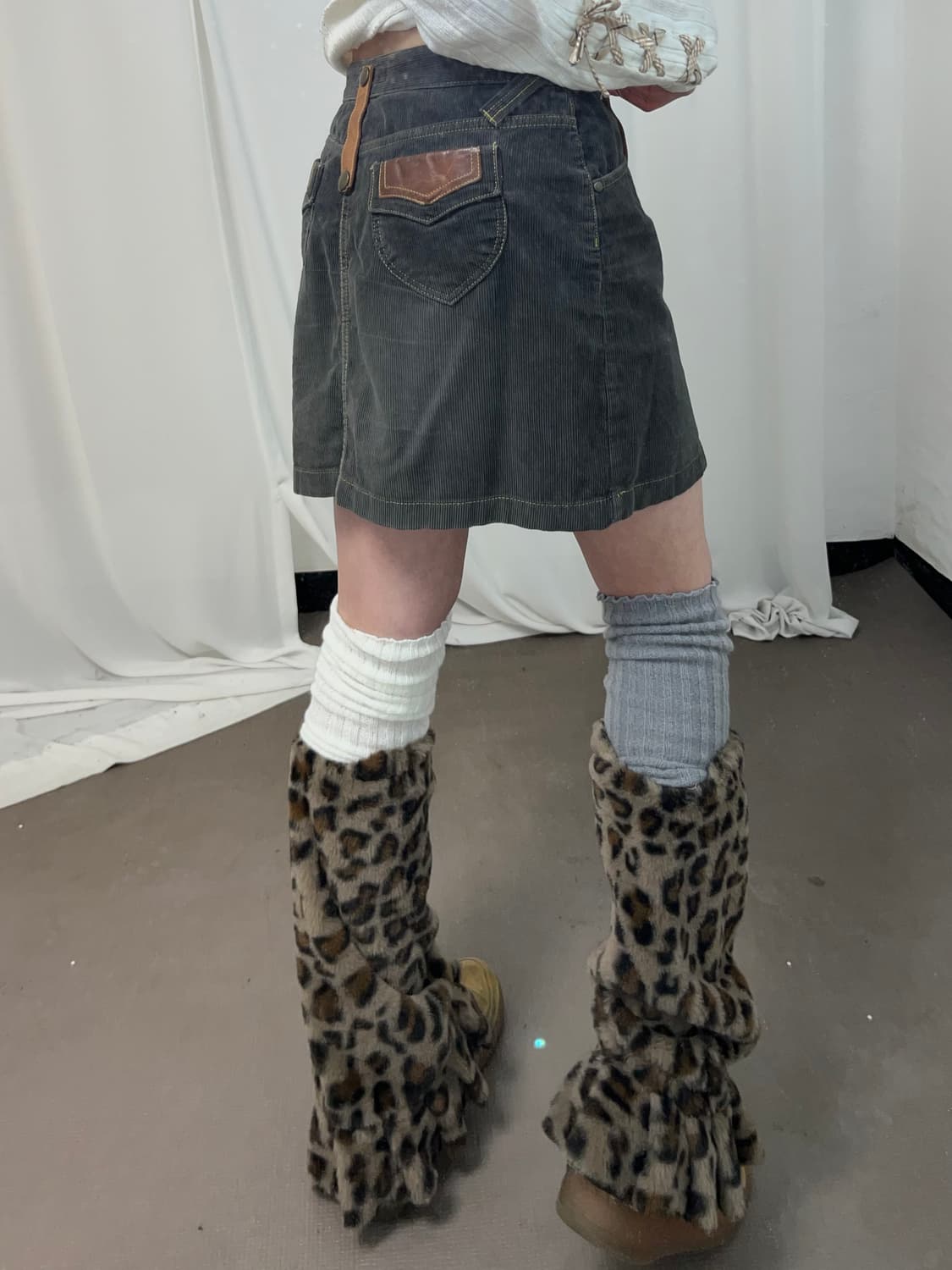 코듀로이 브라운 스커트 상품이미지2