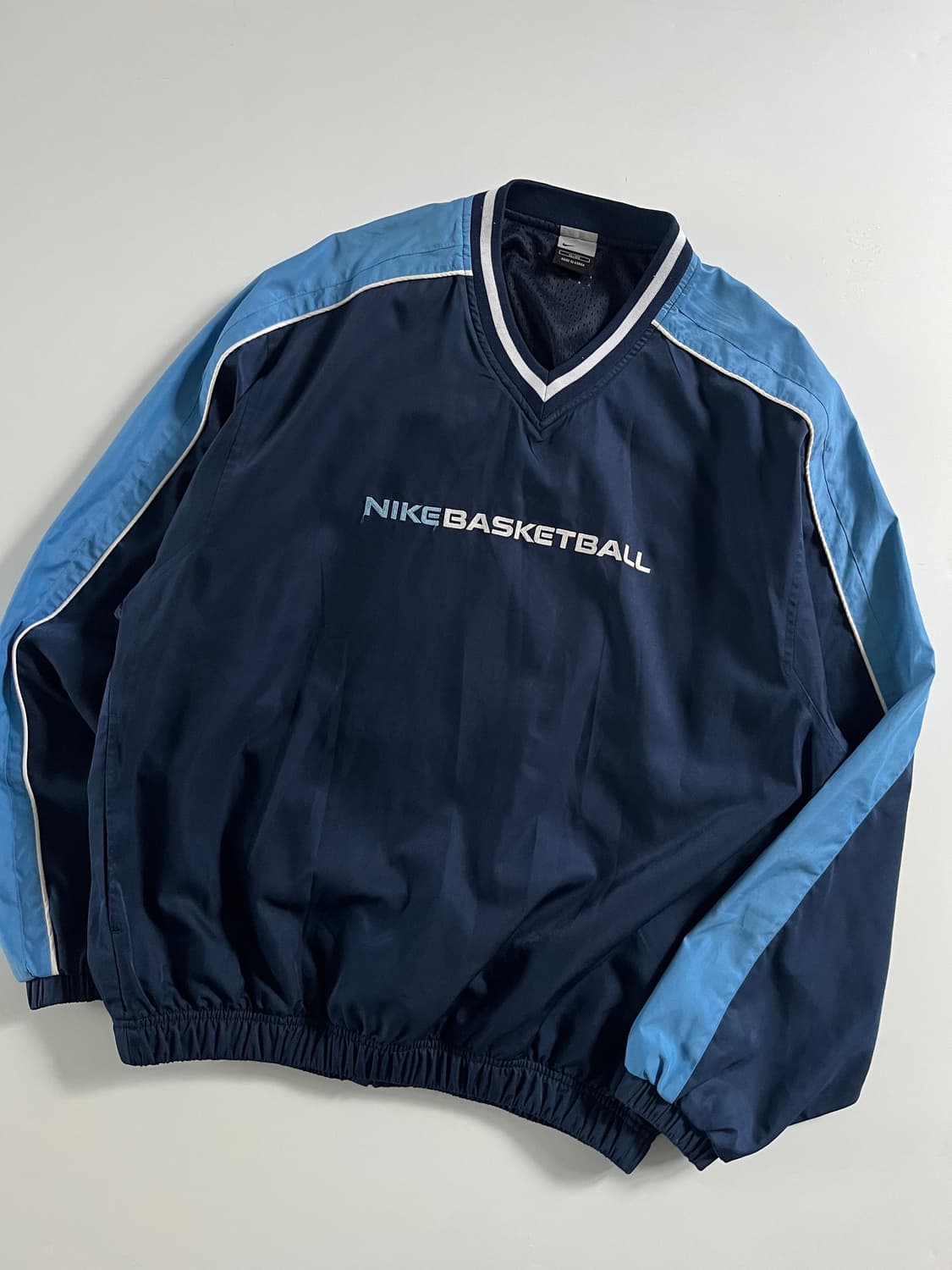 Nike 나이키 베스킷볼 네이비컬러 브이넥 웜업 상품이미지1