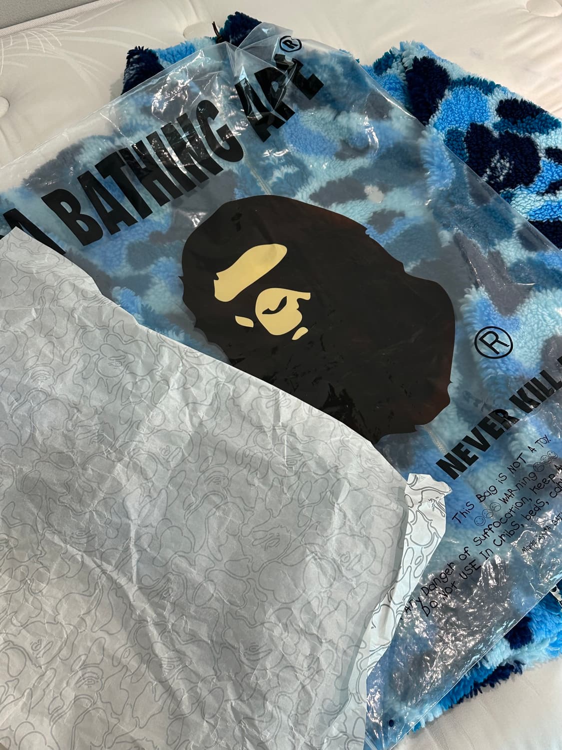 베이프 카모 후리스 블루 컬러 L사이즈 상품이미지2