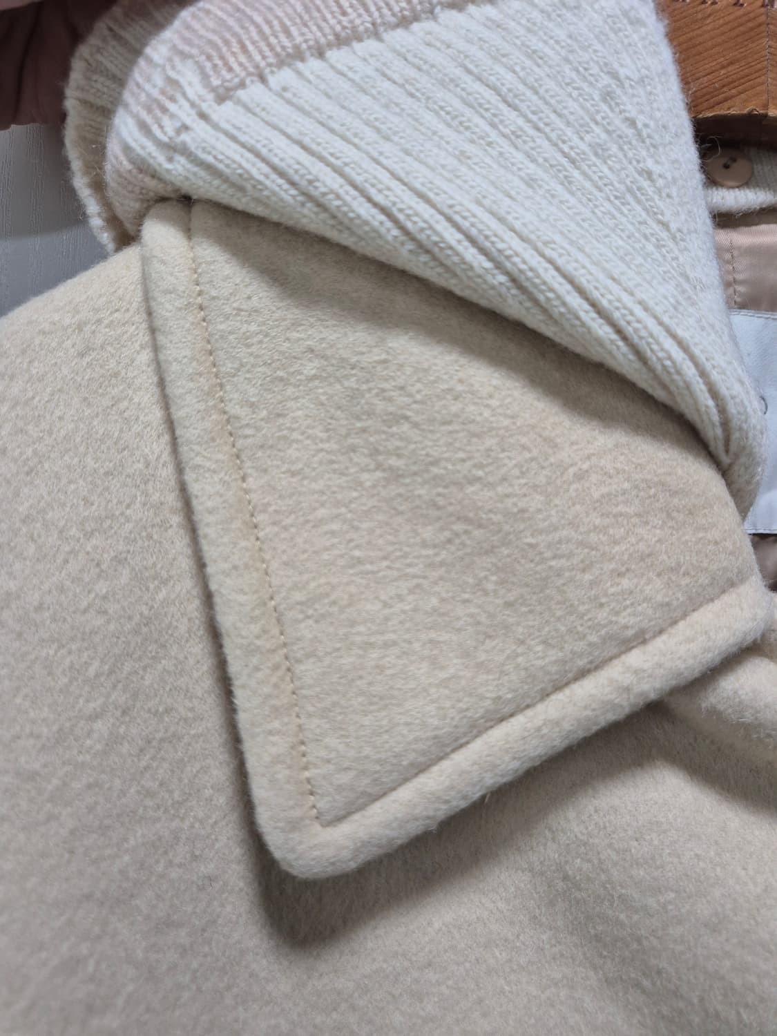 스튜디오럭스. 핸드메이드 반코트 상품이미지4