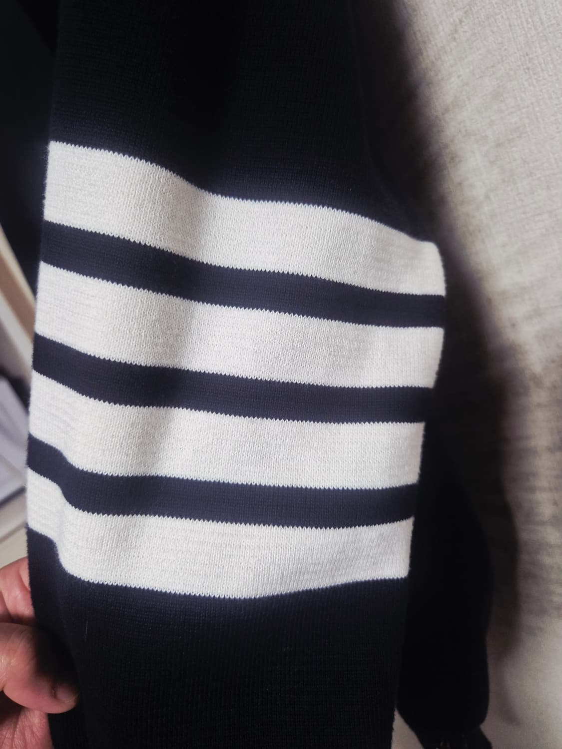 톰브라운 밀라노 스티치 가디건 금장 사이즈 2 (상태 최고) 상품이미지4