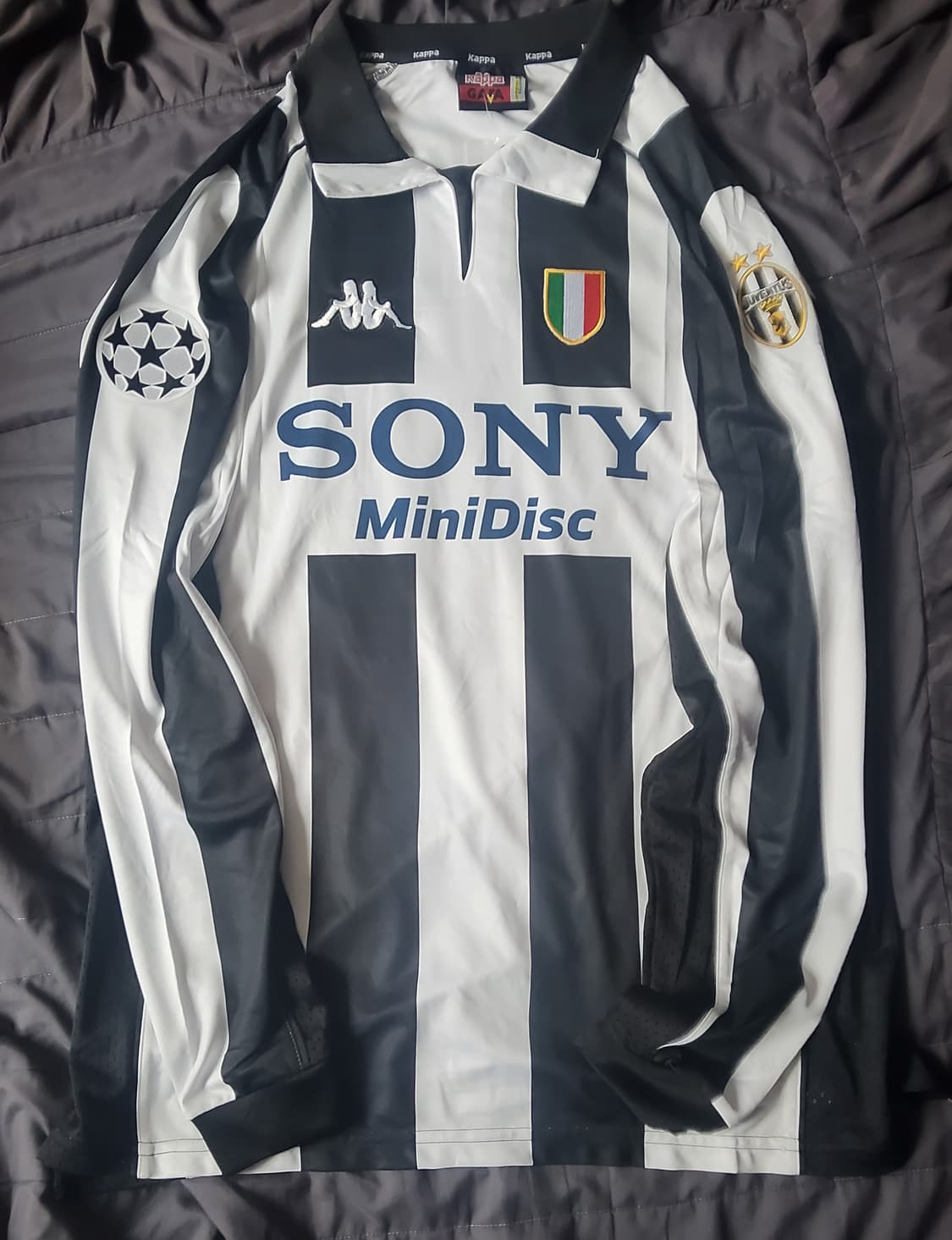 (새상품)1997-1998 시즌 유벤투스 홈 지단 풀마킹 긴팔 팝니다 상품이미지1