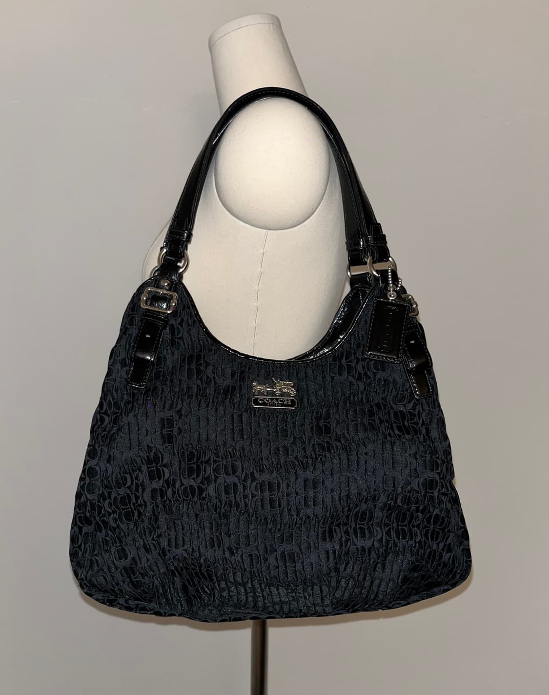 Coach Fabric Shoulder Bag 상품이미지1