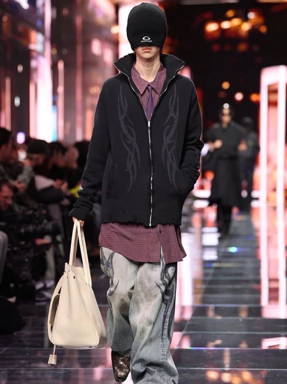 발렌시아가 마스크 비니 상품이미지2