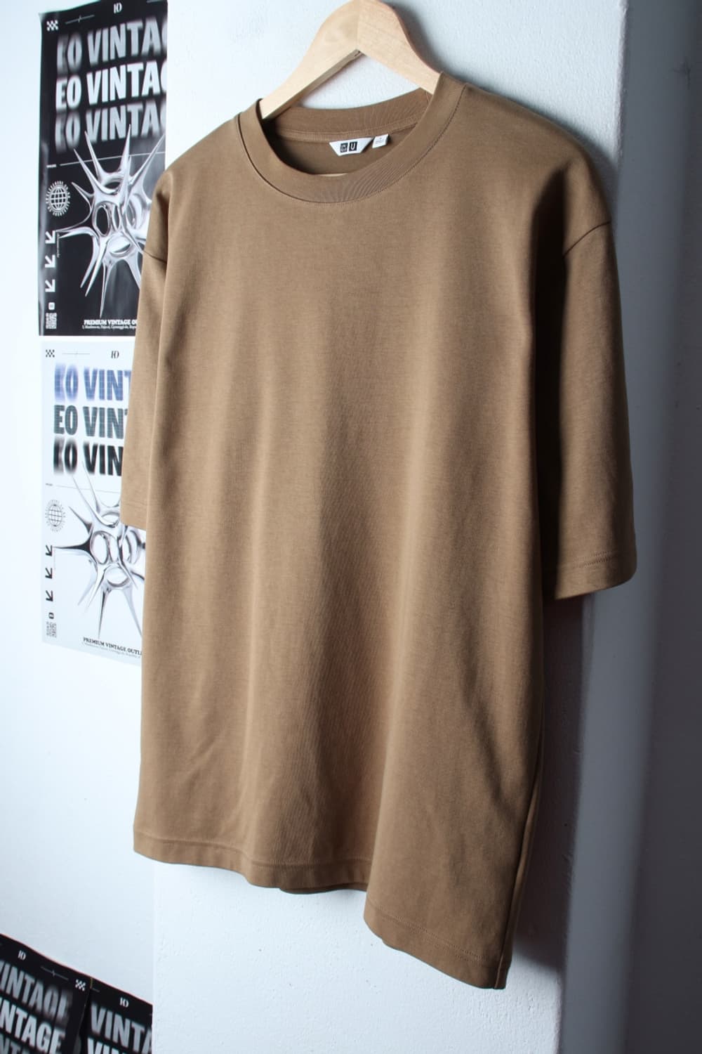 (L-XL) 유니클로 반팔 티셔츠 U라인 무지 브라운-H31389 상품이미지1