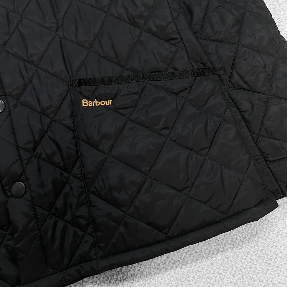 바버 Barbour 헤리티지 퀄팅 자켓 블랙 상품이미지3