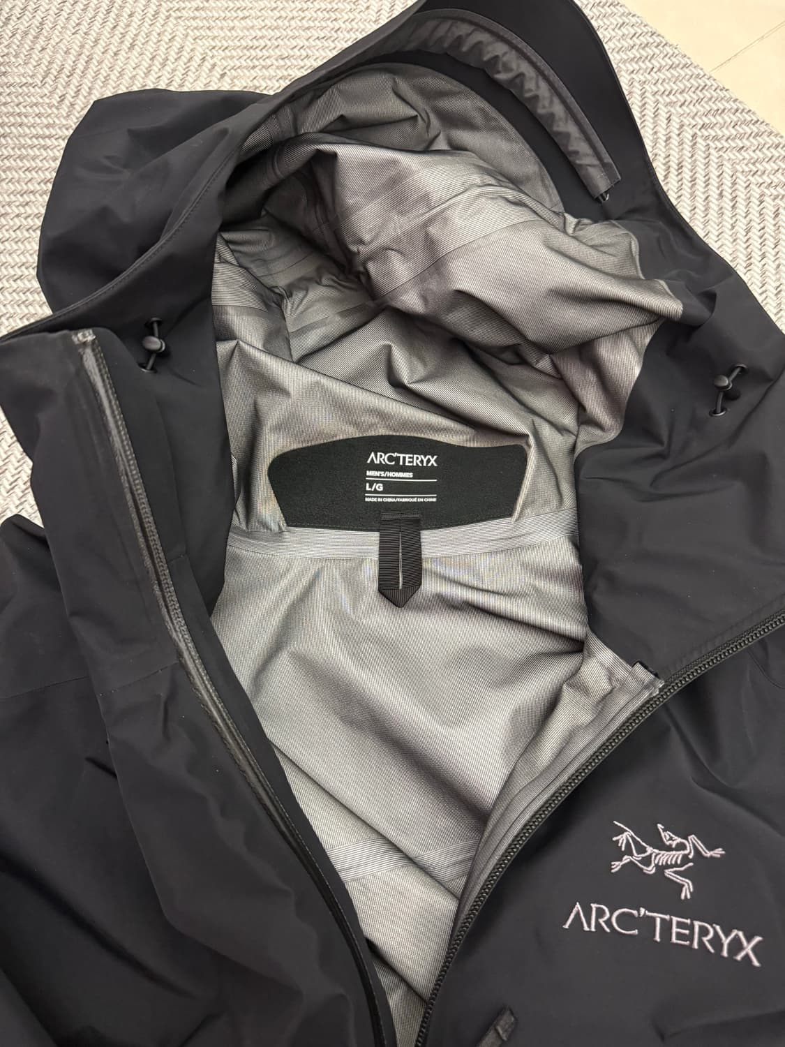 아크테릭스 베타LT 블랙 L사이즈 상품이미지2