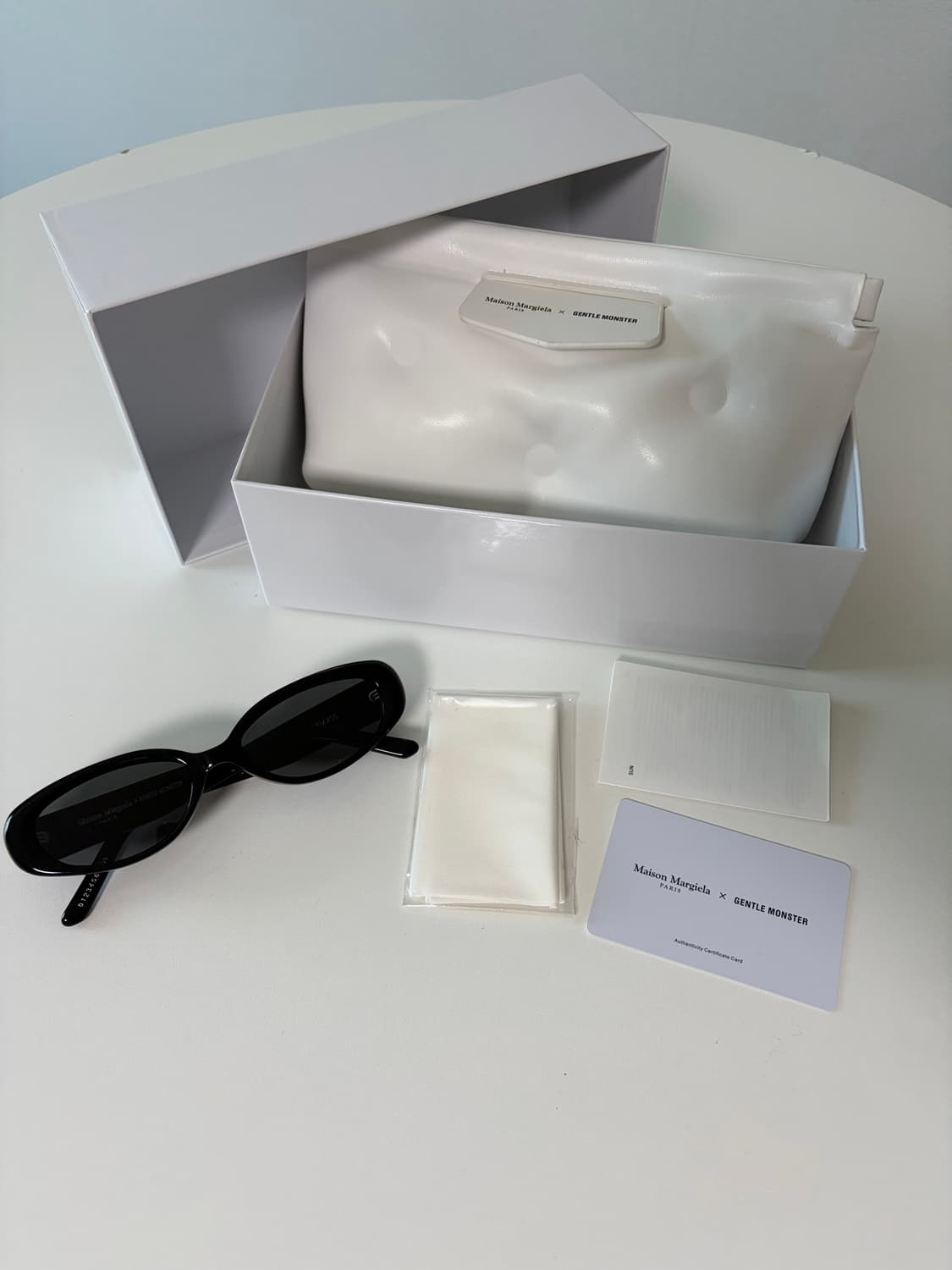 젠틀몬스터x마르지엘라 mm206 상품이미지1