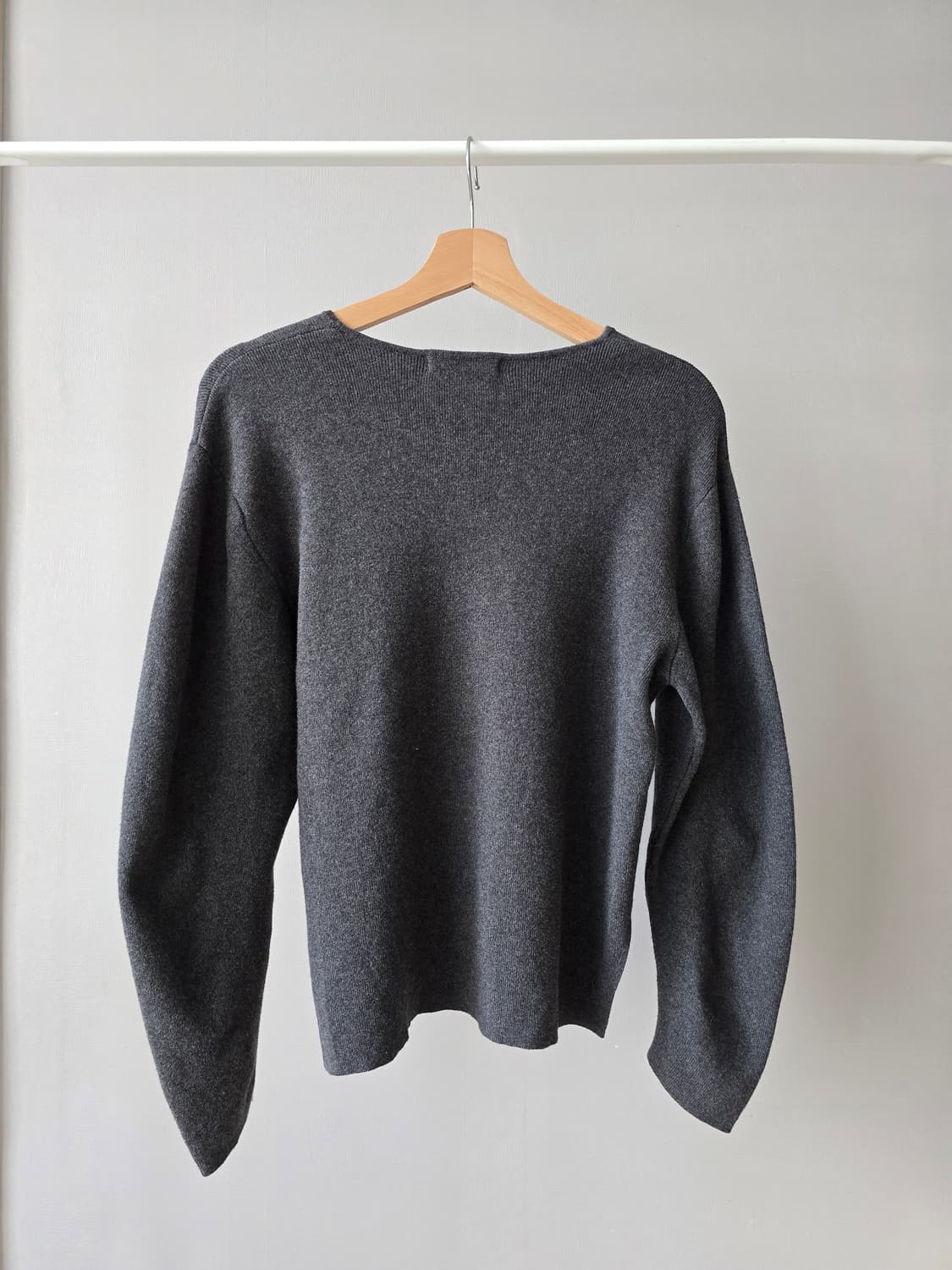 MOUSSY 코튼 캐시미어 차콜 니트 상품이미지5