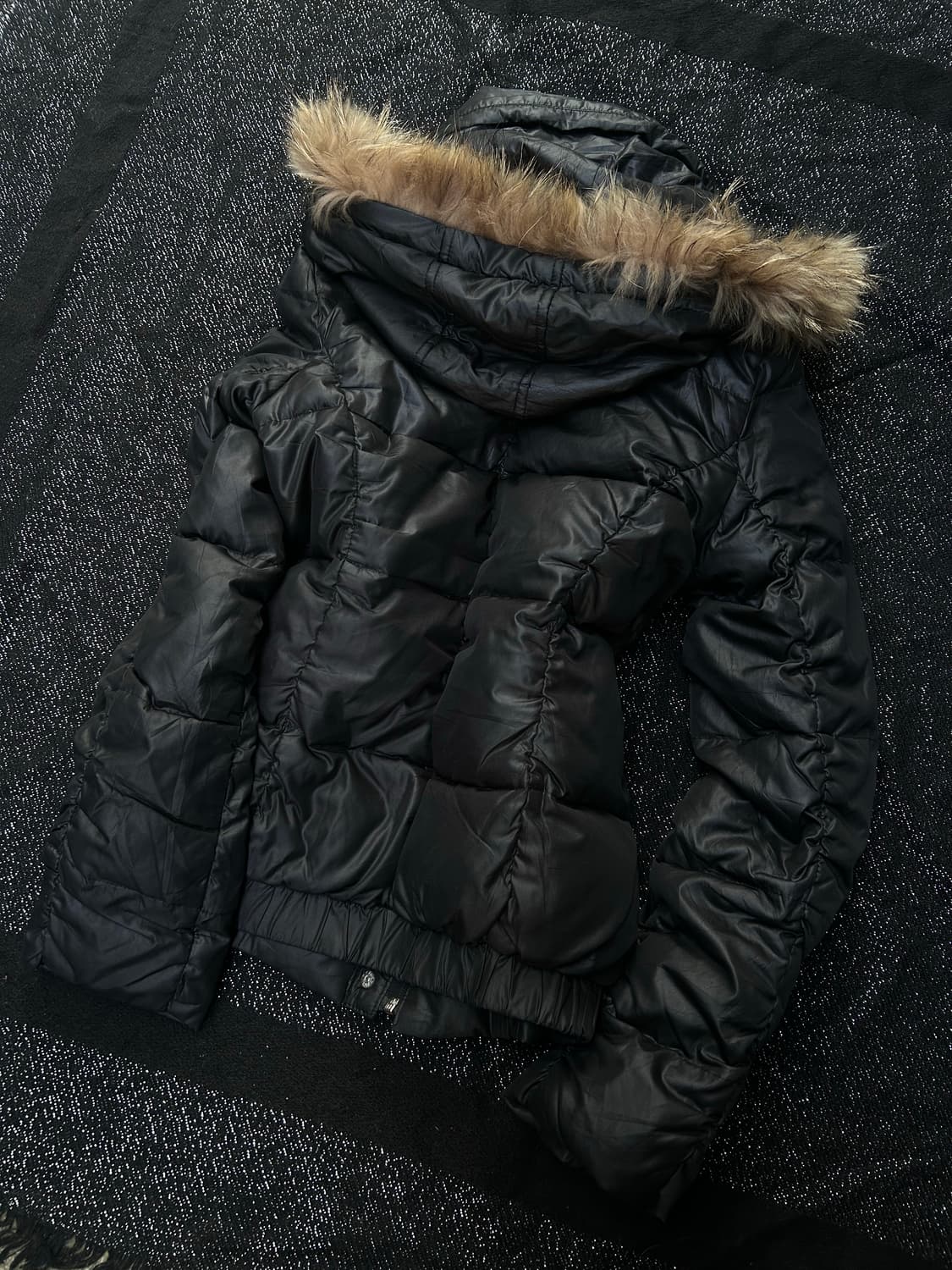 *rare* 2000s ingni Y2K 블랙 숏 퍼 패딩 Google 상품이미지3