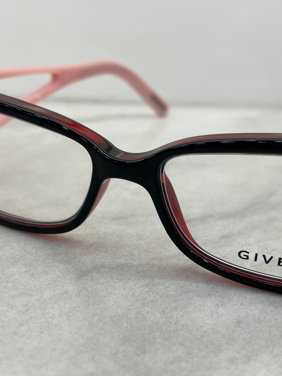 B42 지방시 GIVENCHY 레드핑크 스퀘어 큐빅 뿔테 안경 상품이미지5