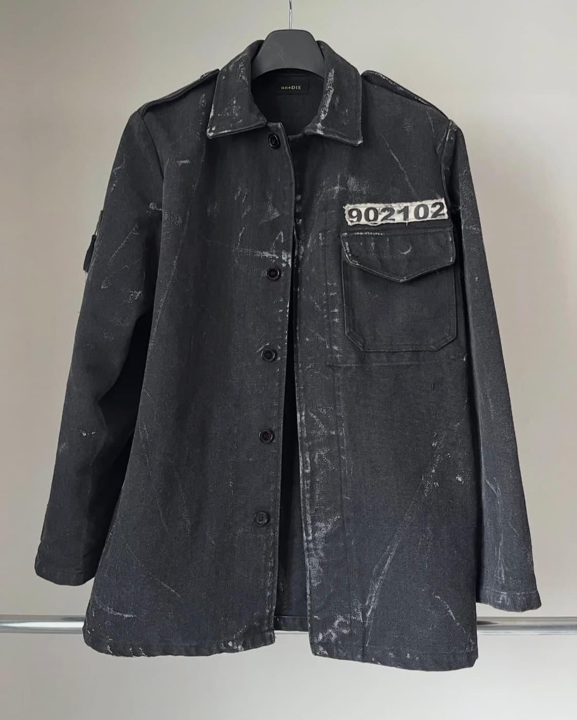 HN+DIE by h.NAOTO Damaged Paint Jacket 상품이미지2