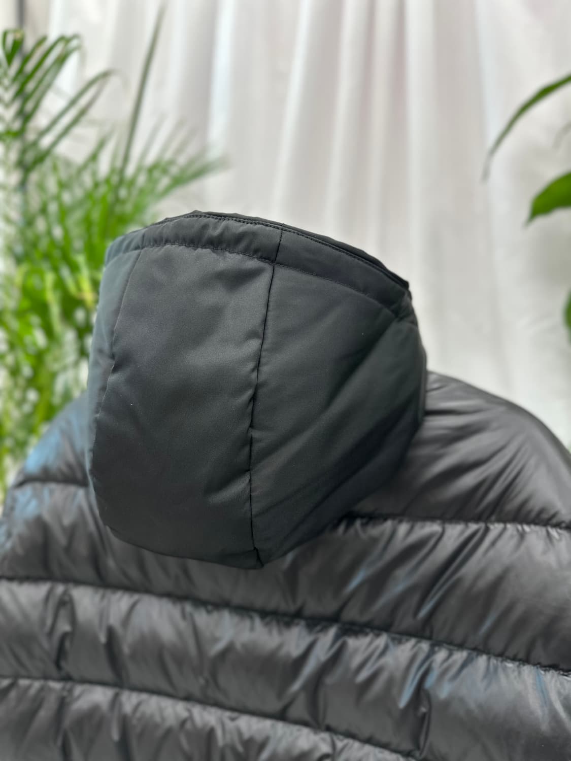 [정품]프라다 리나일론 리버시블 패딩 XL 상품이미지5