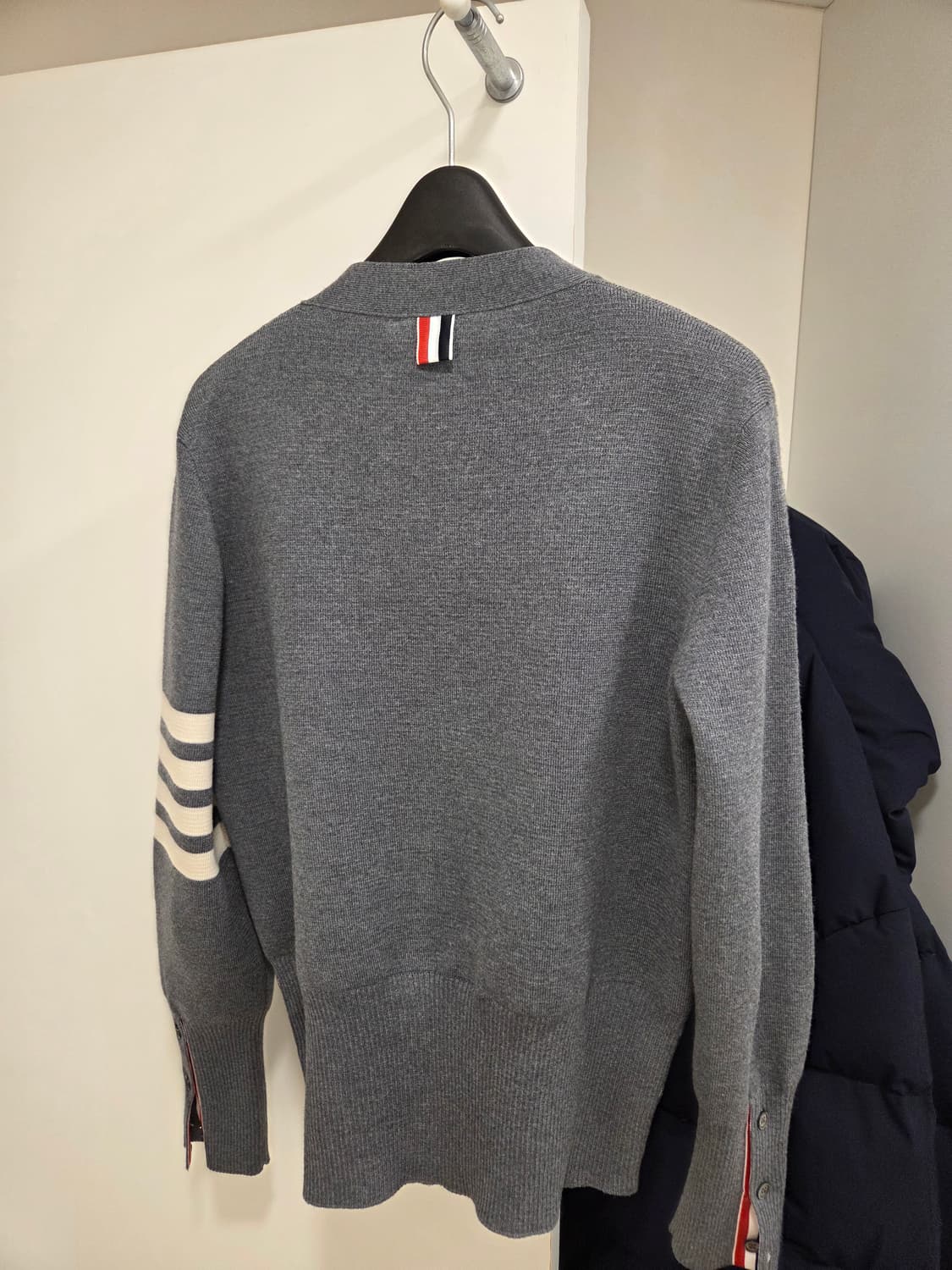 [여성42]톰브라운 밀라노스티치 메리노울 가디건 상품이미지3