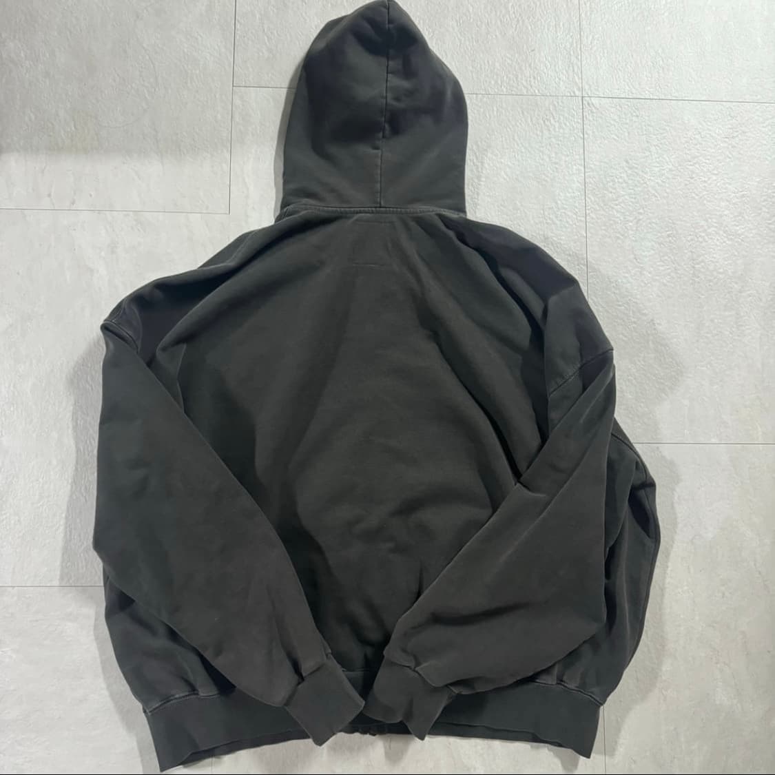 언더마이카 퍼킹 로고 플레이 오바사이즈드 후드집업 상품이미지3