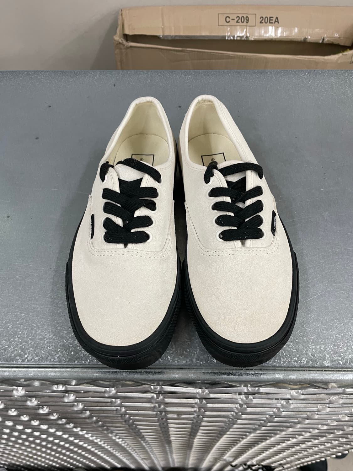 반스 어센틱 스웨이드 마쉬멜로우 블랙 250 상품이미지5