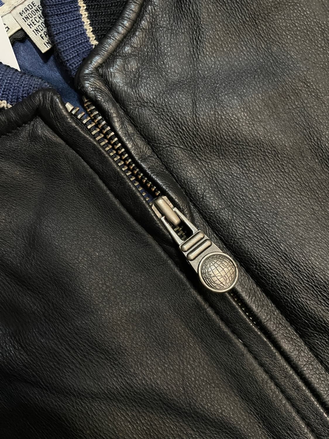 90’s 제뉴인머천다이즈 뉴욕 양키스 레더 자켓 상품이미지6