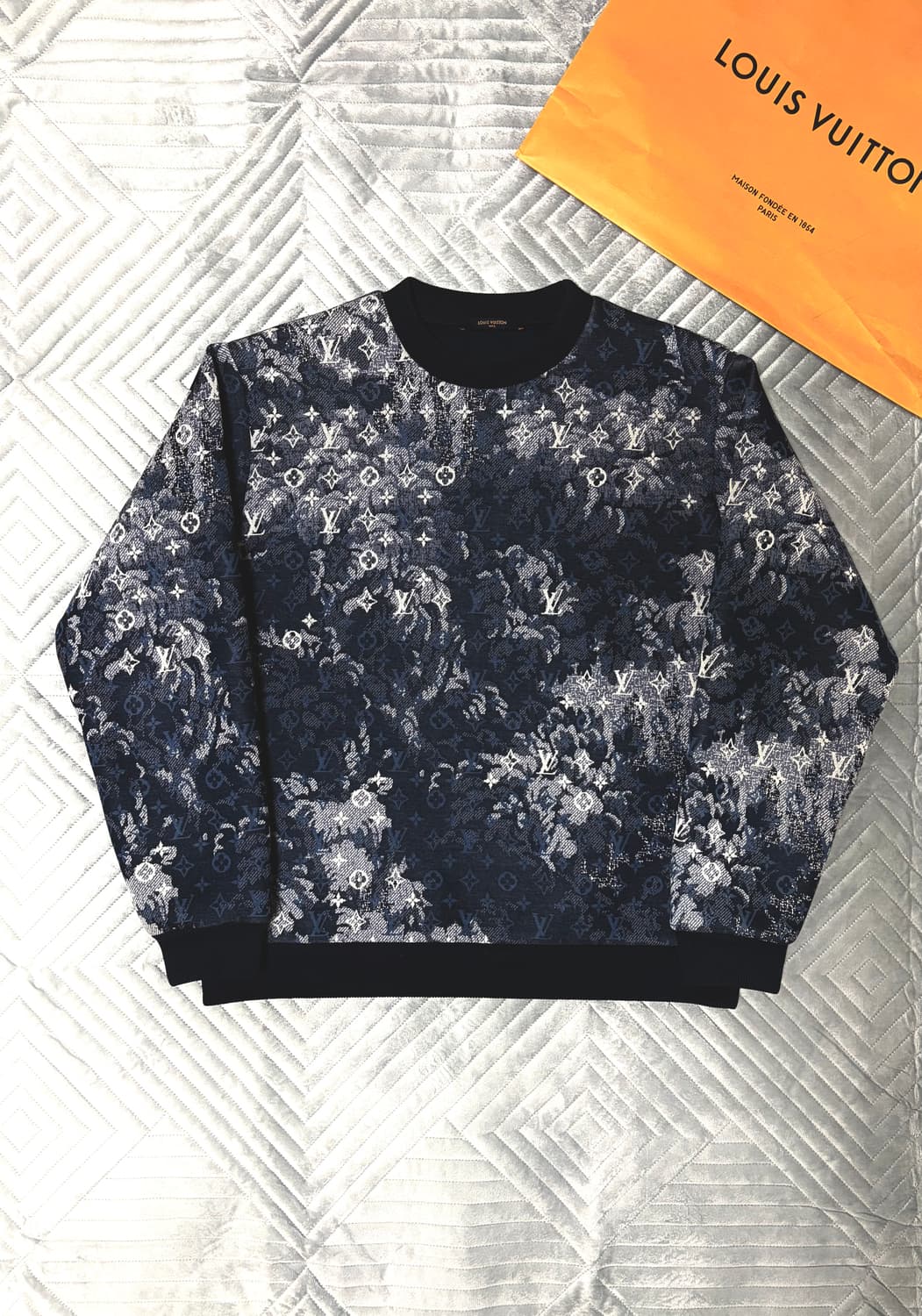 루이비통 태피스트리 맨투맨 상품이미지1