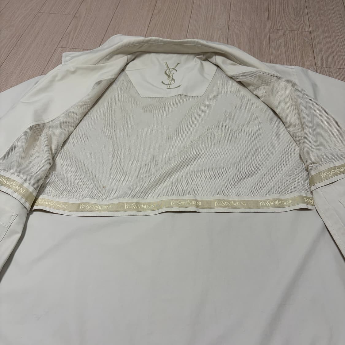 입생로랑 폴리쉘 집업 자켓 상품이미지4