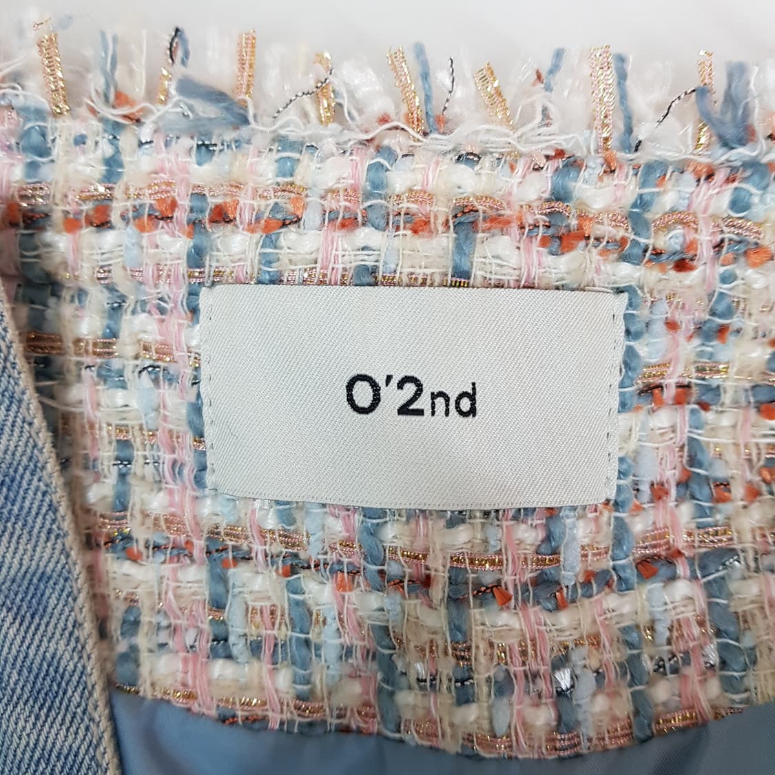 O2nd 오즈세컨 2021 트위드 데님 배색 크롭 자켓 76-90-155 상품이미지6