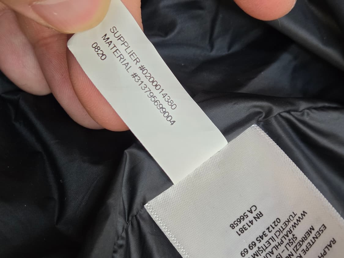 폴로 랄프로렌 롱푸퍼 블랙 색상입니다
사이즈는 S/P(7)이고, 130  상품이미지6