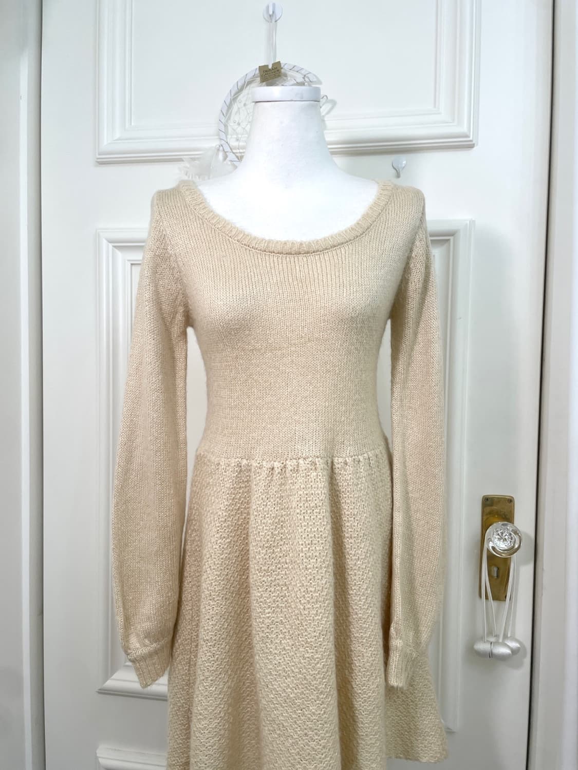 ivory lovely flare knit opc(size-M) 상품이미지5