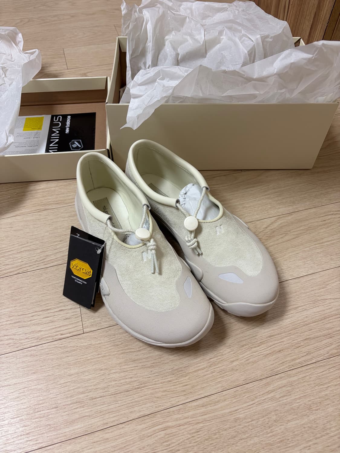 [8.5, 265] 뉴발 x 도쿄디자인 상품이미지2