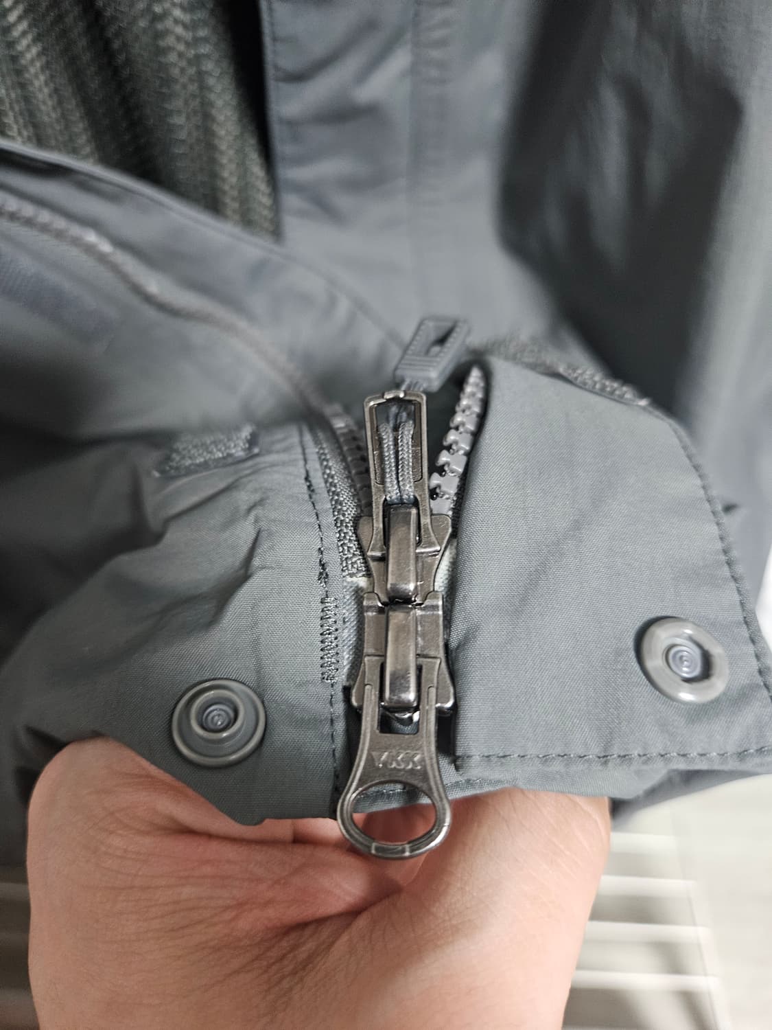 [L] Patagonia Piolet Gore-tex Jacket 상품이미지4