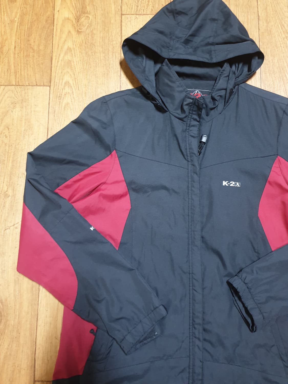 1134 k2 아웃도어 바람막이 95 사이즈입니다 상품이미지4